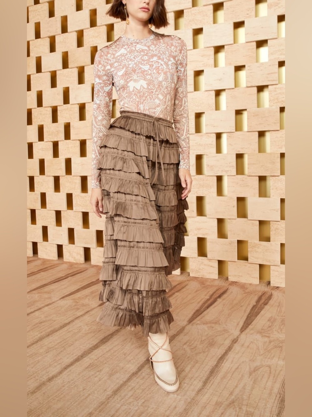 Ulla Johnson Mari Plissé Satin Midi Skirt Mica Taupe Pleated Tiers Ruffle Size 6 - Picture 2 of 16